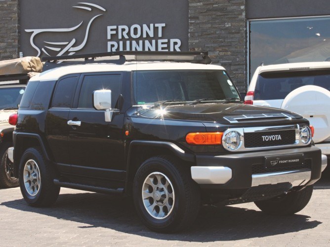 Krtf020t Toyota Fj Cruiser Slimline Ii Roof Rack Kit By Front